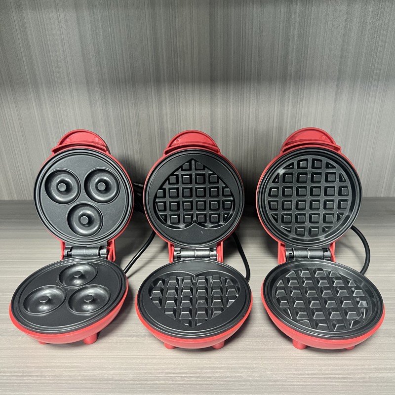 جهاز صنع الوافل متعدد الوظائف  - مراجعة Mini Waffle Maker Machine وسعره